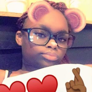 Meet your Posher, Dimanique